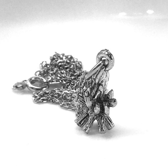 Miniature Camp Fire Log Camping Outdoors Flame Fire Gift Charm Necklace - Picture 1 of 2